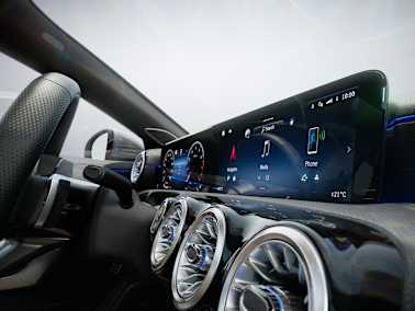 mercedes benz cla coupe c118 interior highlights hotspot widescreen cockpit